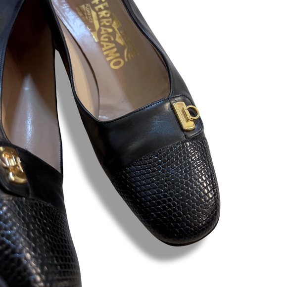 Vintage SALVATORE FERRAGAMO Square-Toe‎ Black Leather Heels - Picture 7 of 15